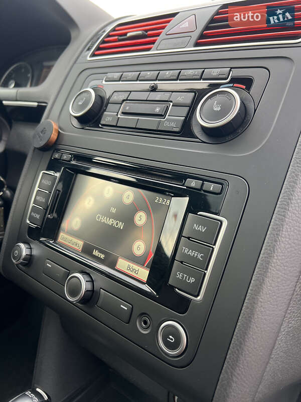 Минивэн Volkswagen Touran 2013 в Житомире фото 28 Минивэн Volkswagen Touran 2013 в Житомире