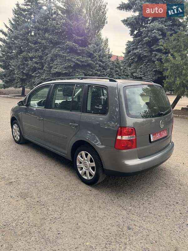 Минивэн Volkswagen Touran 2005 в Вознесенске фото 4 Минивэн Volkswagen Touran 2005 в Вознесенске