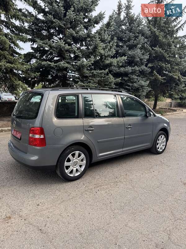 Минивэн Volkswagen Touran 2005 в Вознесенске фото 3 Минивэн Volkswagen Touran 2005 в Вознесенске