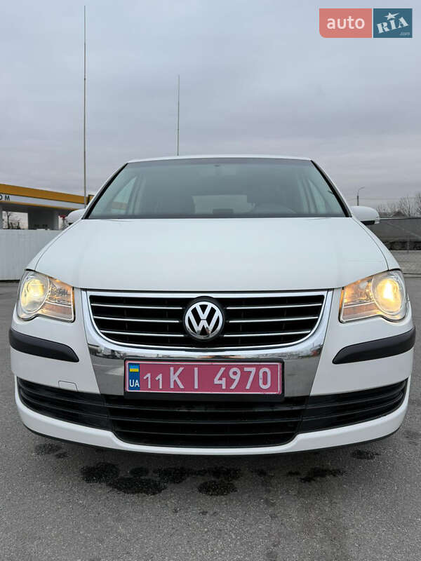 Минивэн Volkswagen Touran 2008 в Виннице