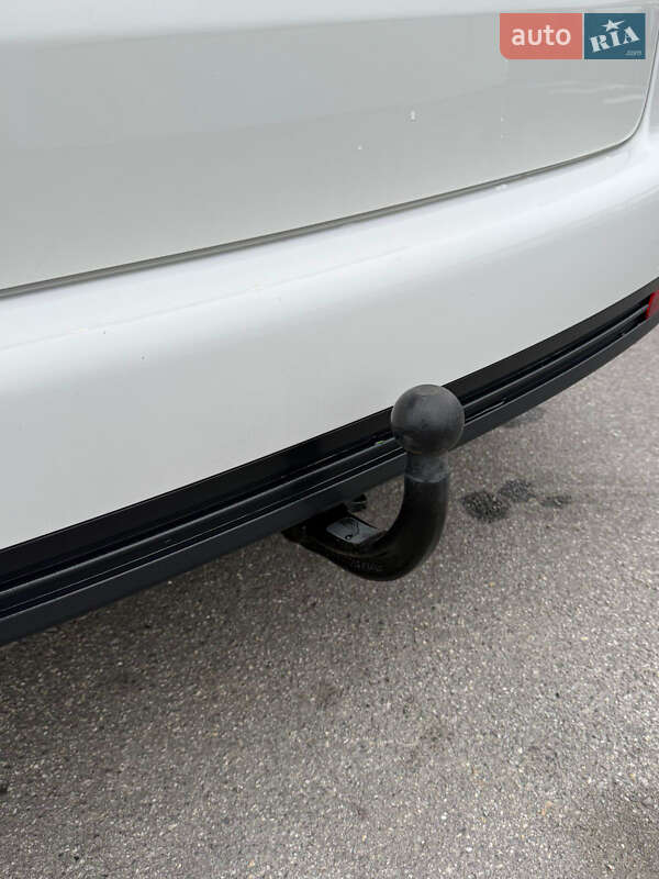 Минивэн Volkswagen Touran 2008 в Виннице