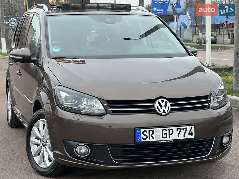 Volkswagen Touran 2015