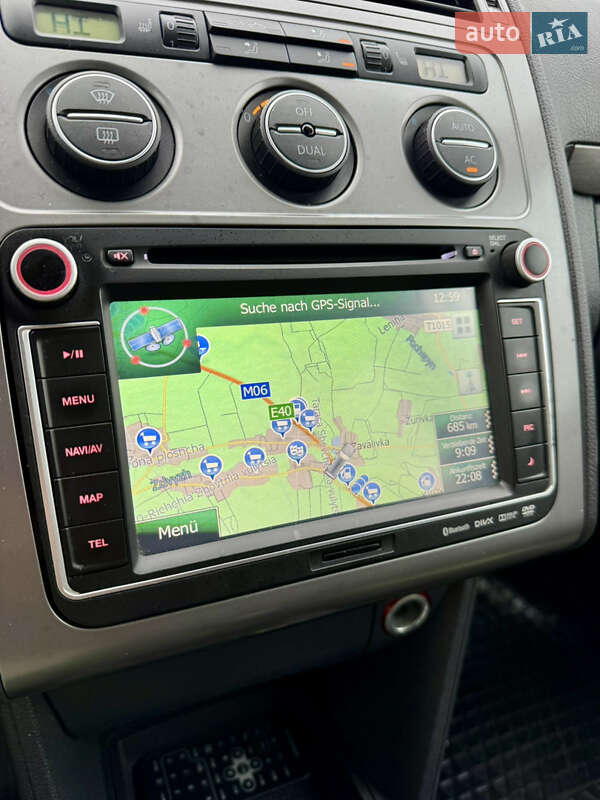 Мінівен Volkswagen Touran 2009 в Лубнах