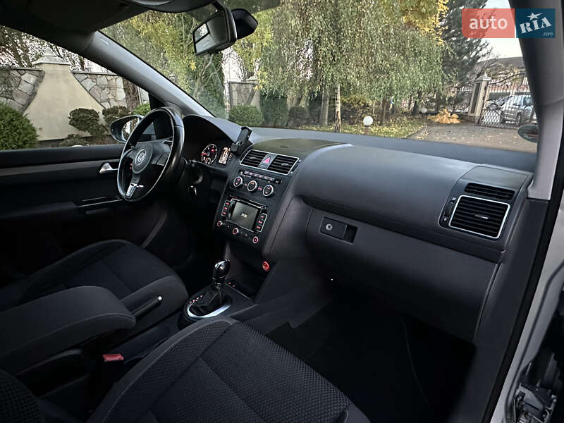 Минивэн Volkswagen Touran 2013 в Сарнах фото 44 Минивэн Volkswagen Touran 2013 в Сарнах