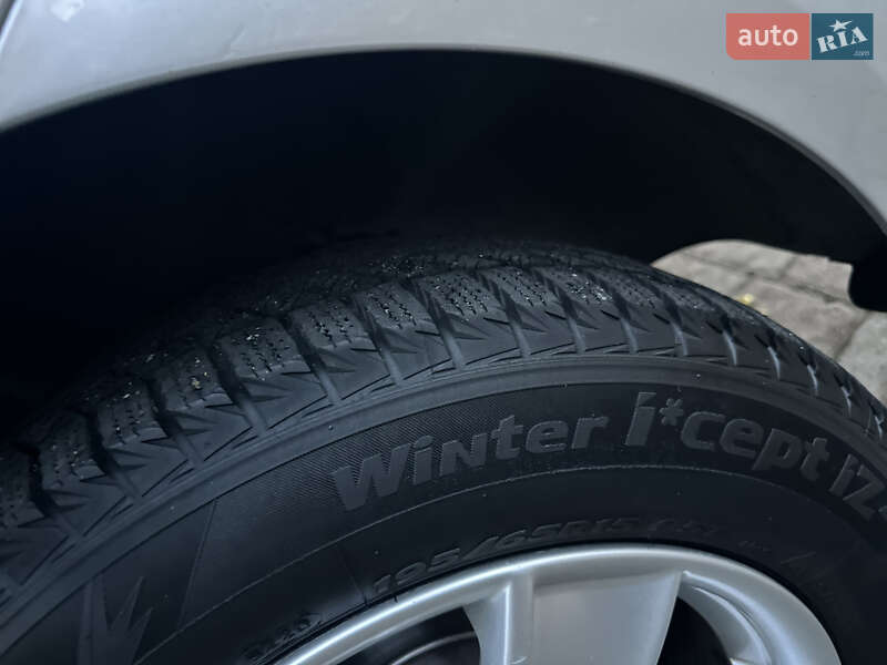 Минивэн Volkswagen Touran 2013 в Сарнах фото 58 Минивэн Volkswagen Touran 2013 в Сарнах