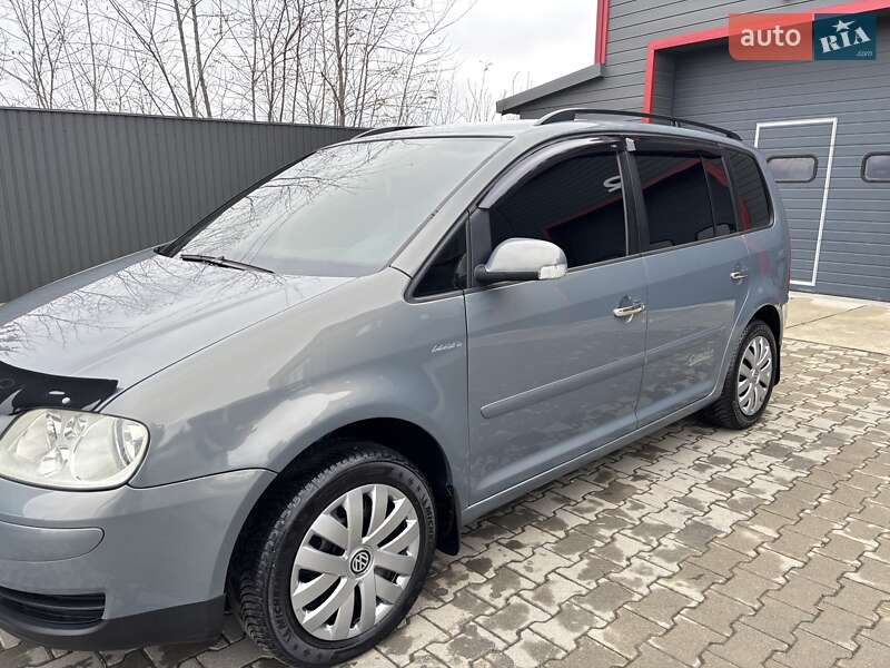 Минивэн Volkswagen Touran 2004 в Черновцах фото 27 Минивэн Volkswagen Touran 2004 в Черновцах