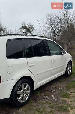 Минивэн Volkswagen Touran 2003 в Ковеле