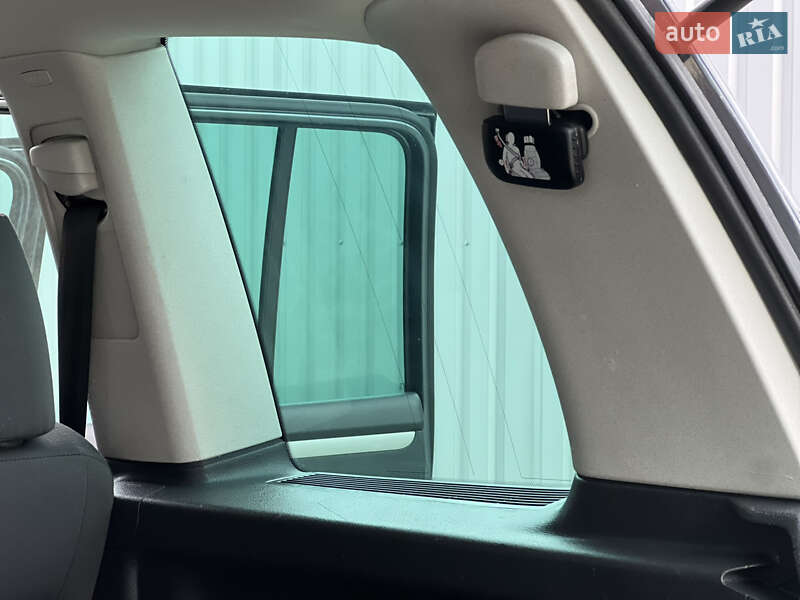 Минивэн Volkswagen Touran 2007 в Лубнах