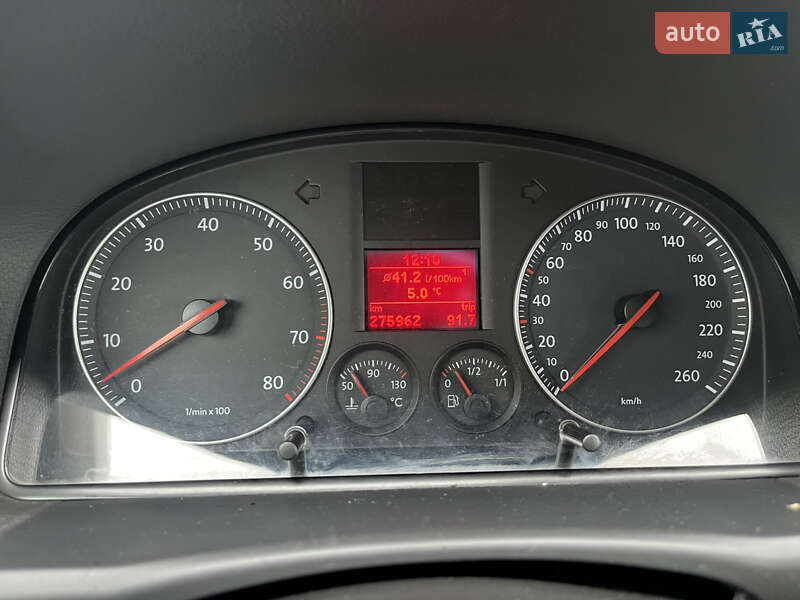 Минивэн Volkswagen Touran 2006 в Луцке фото 19 Минивэн Volkswagen Touran 2006 в Луцке