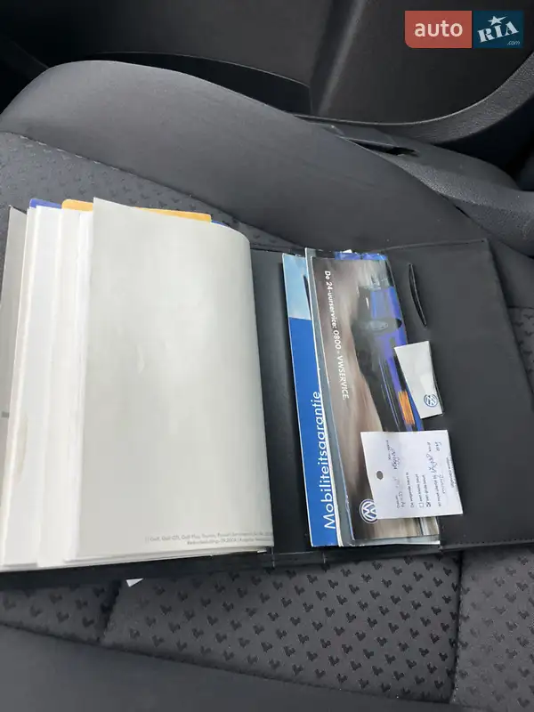 Минивэн Volkswagen Touran 2006 в Луцке документ 5 фото Минивэн Volkswagen Touran 2006 в Луцке документ