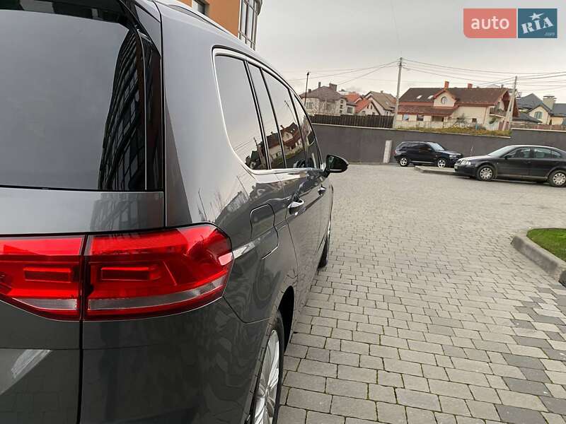 Микровэн Volkswagen Touran 2016 в Ивано-Франковске фото 41 Микровэн Volkswagen Touran 2016 в Ивано-Франковске