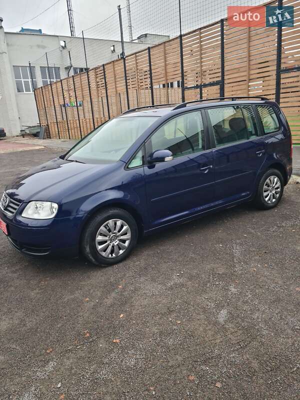 Volkswagen Touran 2004