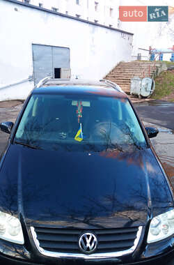 Минивэн Volkswagen Touran 2006 в Хмельницком