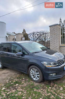 Микровэн Volkswagen Touran 2016 в Харькове