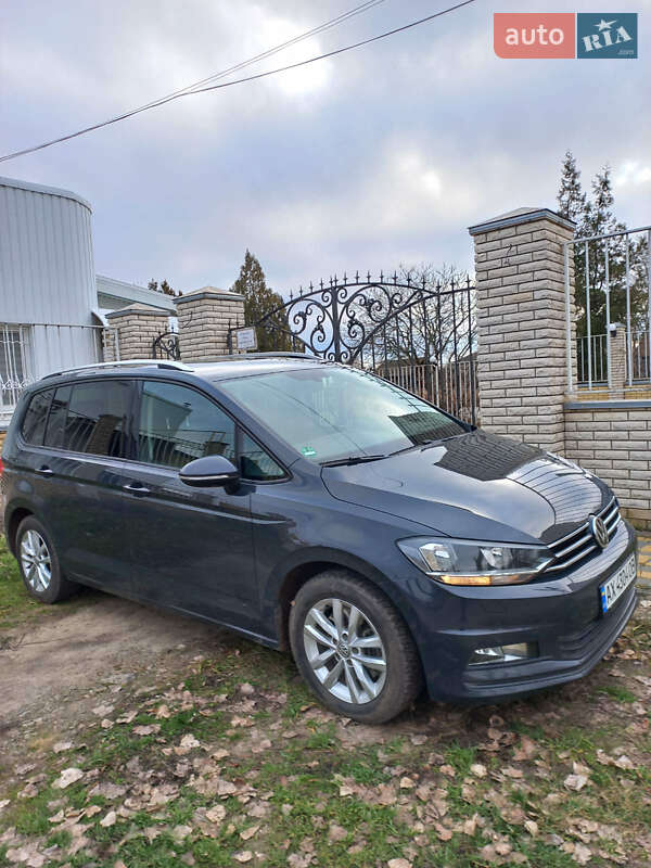 Volkswagen Touran 2016 Volkswagen Touran 2016