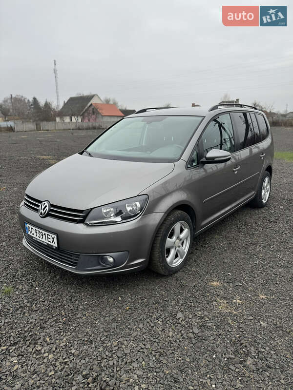 Volkswagen Touran 2010 Volkswagen Touran 2010