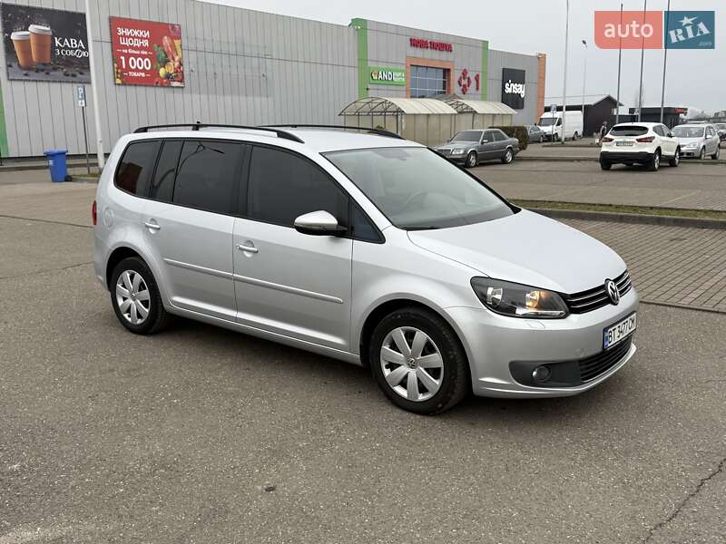 Volkswagen Touran 2012 Volkswagen Touran 2012