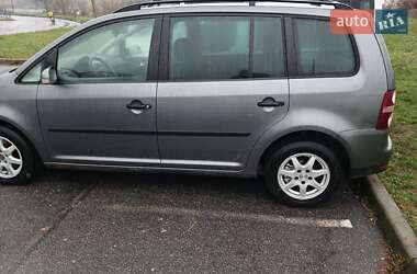 Минивэн Volkswagen Touran 2007 в Виннице