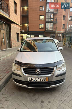 Мінівен Volkswagen Touran 2007 в Ковелі
