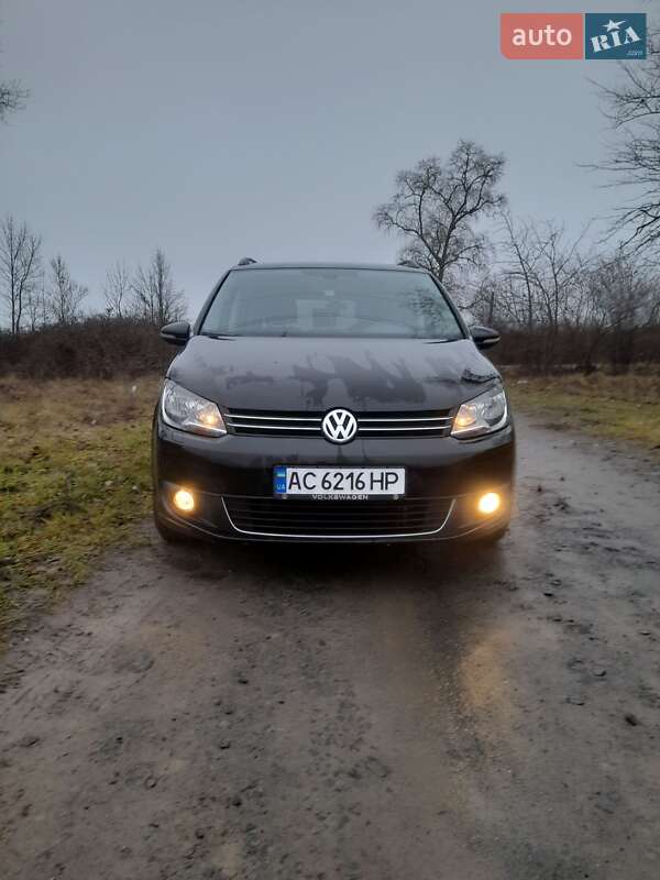 Volkswagen Touran 2013