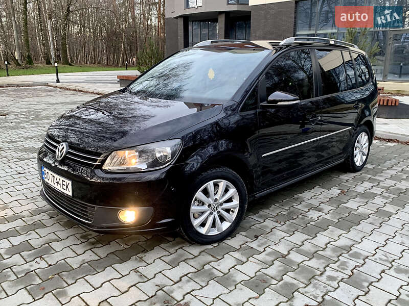 Volkswagen Touran 2012