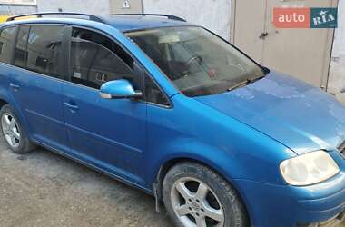 Минивэн Volkswagen Touran 2003 в Городенке