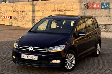 Микровэн Volkswagen Touran 2016 в Тернополе