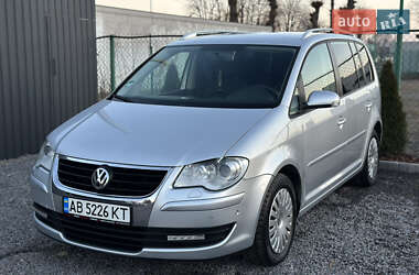 Минивэн Volkswagen Touran 2008 в Виннице