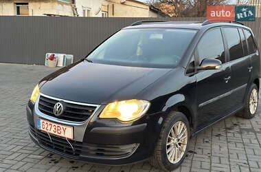 Минивэн Volkswagen Touran 2008 в Ровно