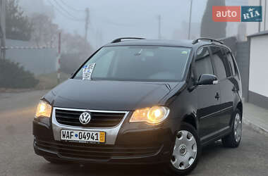 Мінівен Volkswagen Touran 2007 в Тернополі