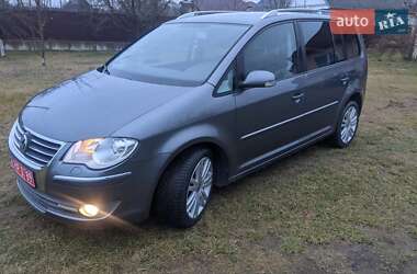 Минивэн Volkswagen Touran 2007 в Ковеле