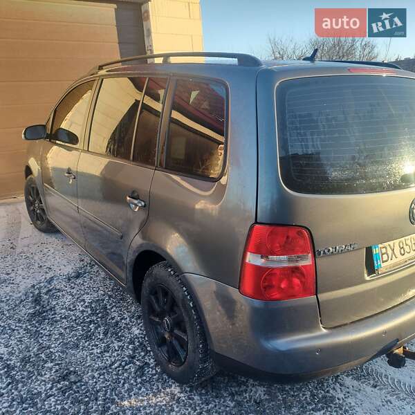 Мінівен Volkswagen Touran 2006 в Шепетівці