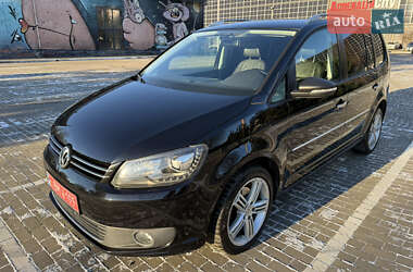 Минивэн Volkswagen Touran 2010 в Луцке