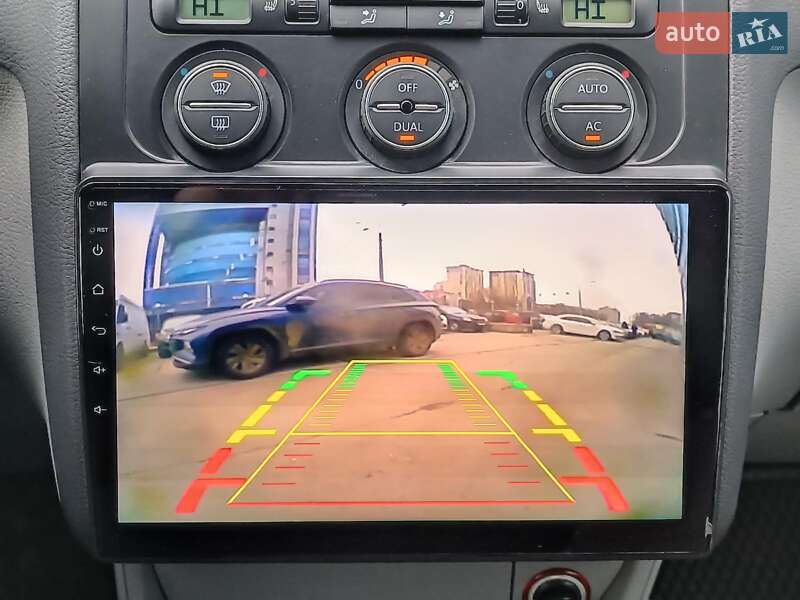 Минивэн Volkswagen Touran 2007 в Харькове