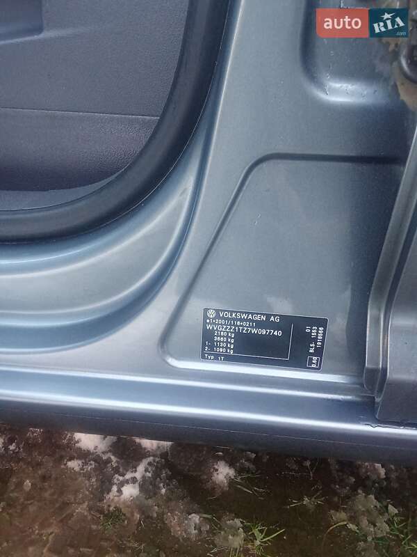 Минивэн Volkswagen Touran 2007 в Надворной фото 30 Минивэн Volkswagen Touran 2007 в Надворной