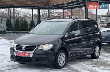 Мінівен Volkswagen Touran 2010 в Вінниці