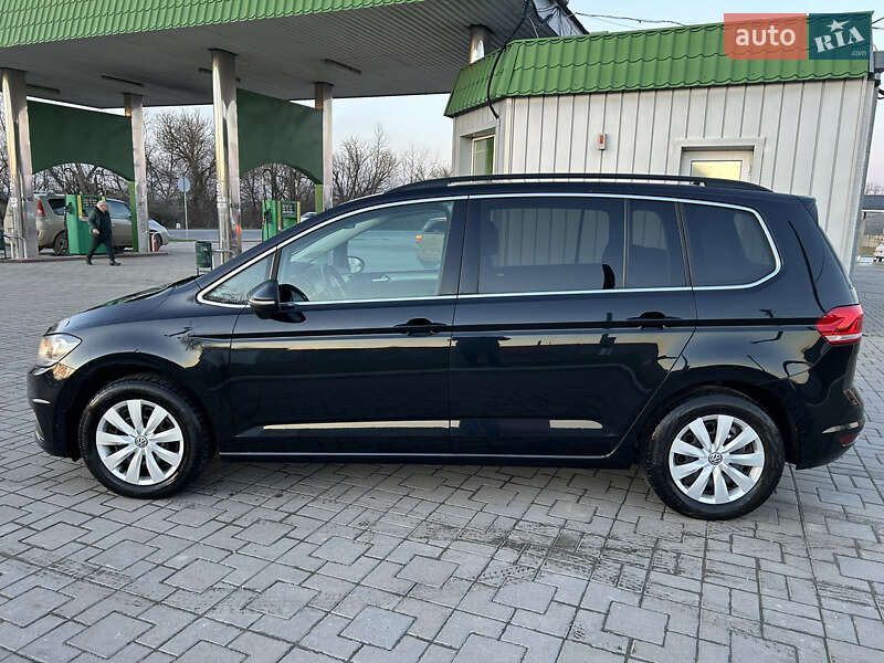 Микровэн Volkswagen Touran 2018 в Дунаевцах