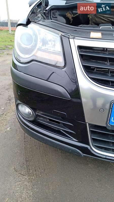 Мінівен Volkswagen Touran 2008 в Вознесенську