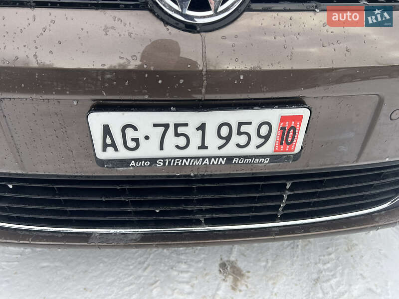 Минивэн Volkswagen Touran 2013 в Луцке фото 42 Минивэн Volkswagen Touran 2013 в Луцке