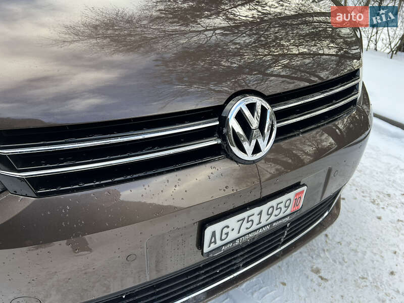 Минивэн Volkswagen Touran 2013 в Луцке фото 97 Минивэн Volkswagen Touran 2013 в Луцке