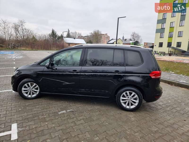 Мікровен Volkswagen Touran 2017 в Ковелі