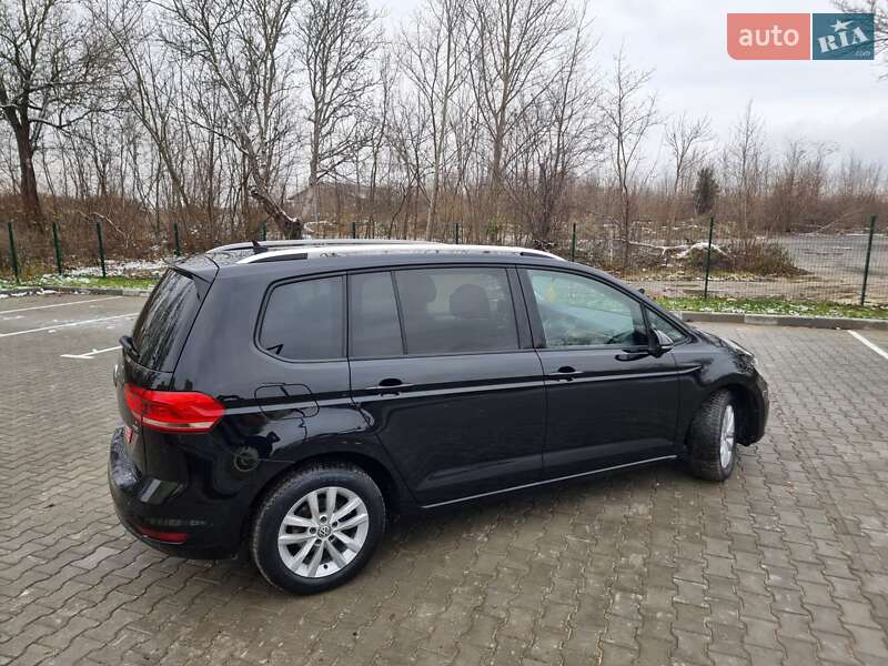 Мікровен Volkswagen Touran 2017 в Ковелі