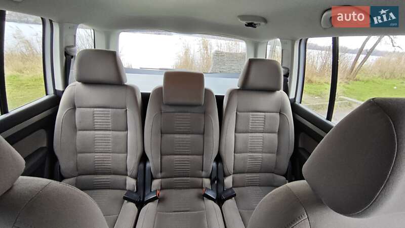 Минивэн Volkswagen Touran 2008 в Бердичеве