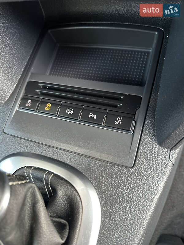 Минивэн Volkswagen Touran 2015 в Луцке