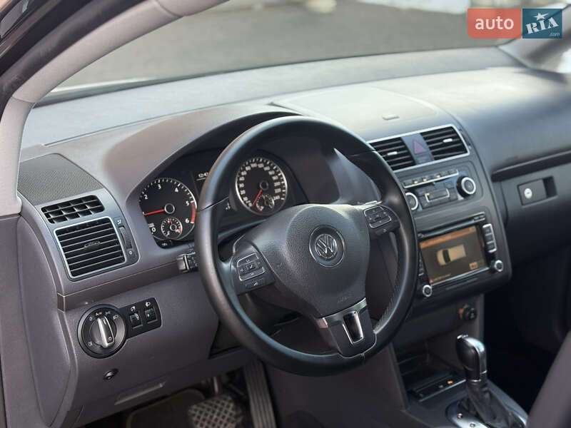 Минивэн Volkswagen Touran 2011 в Стрые фото 5 Минивэн Volkswagen Touran 2011 в Стрые