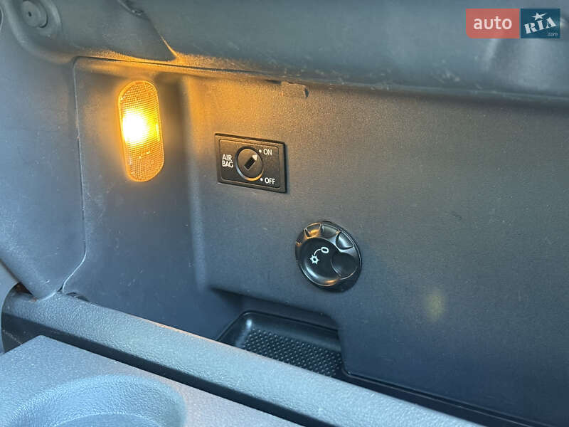 Минивэн Volkswagen Touran 2011 в Стрые фото 99 Минивэн Volkswagen Touran 2011 в Стрые