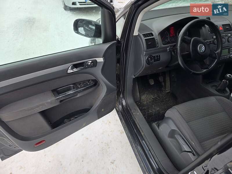 Минивэн Volkswagen Touran 2005 в Бучаче фото 10 Минивэн Volkswagen Touran 2005 в Бучаче