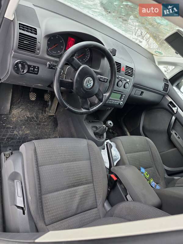 Минивэн Volkswagen Touran 2005 в Бучаче фото 9 Минивэн Volkswagen Touran 2005 в Бучаче