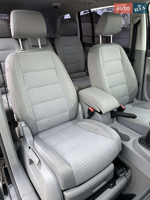 Минивэн Volkswagen Touran 2005 в Броварах фото 9 Минивэн Volkswagen Touran 2005 в Броварах