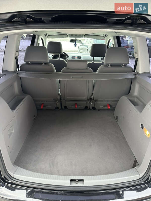 Минивэн Volkswagen Touran 2005 в Броварах фото 11 Минивэн Volkswagen Touran 2005 в Броварах